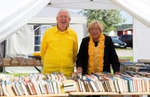 Lars & Gunilla Gustavsson Bokbordet